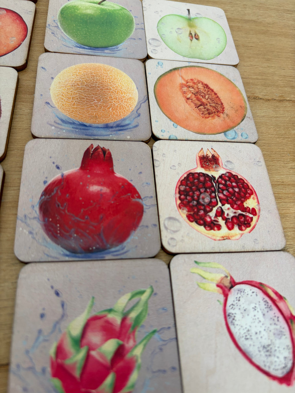 Jeu d’association des fruits Montessori